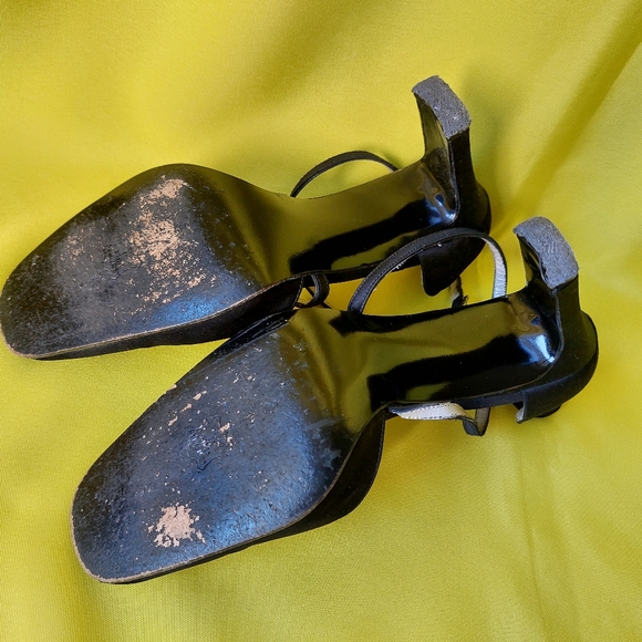 Vintage Leather Black Fabric by INGLEDEWS Spanish Collection Size 7B - Picture 10 of 10